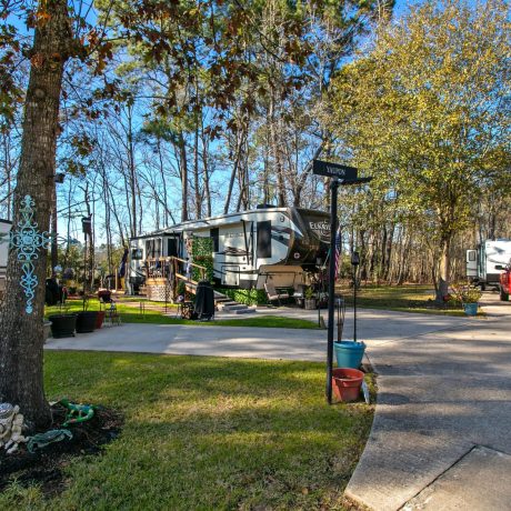 rv parked at forest retreat rv park