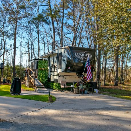 rv parked at forest retreat rv park